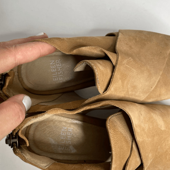 Eileen Fisher Cluster Cut Out Bootie Earth Tan Leather Crisscross Ankle Womens 6 - Picture 7 of 7